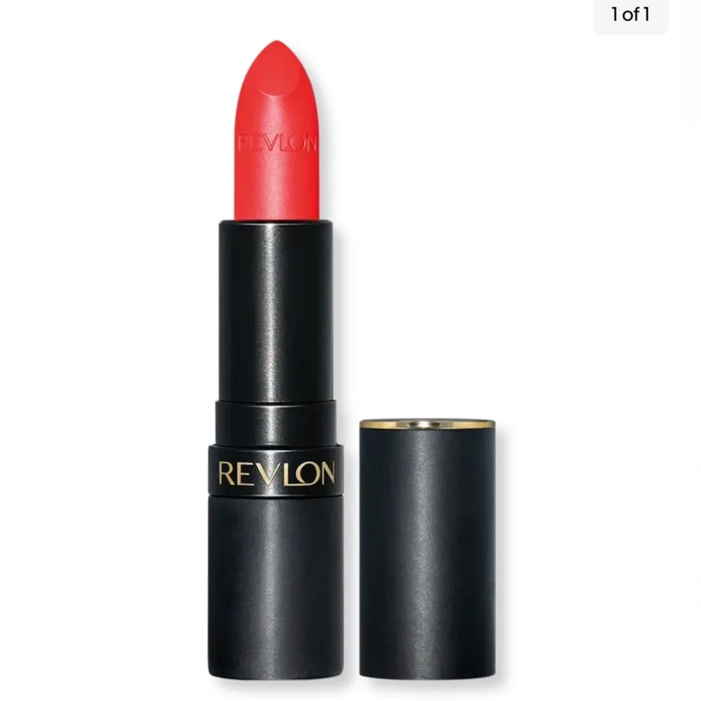 Revlon Super Lustrous™ The Luscious Mattes Lipstick - On Fire NEW